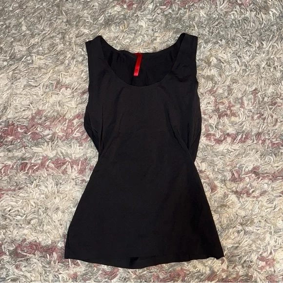 Spanx black tank top M - Picture 1 of 3